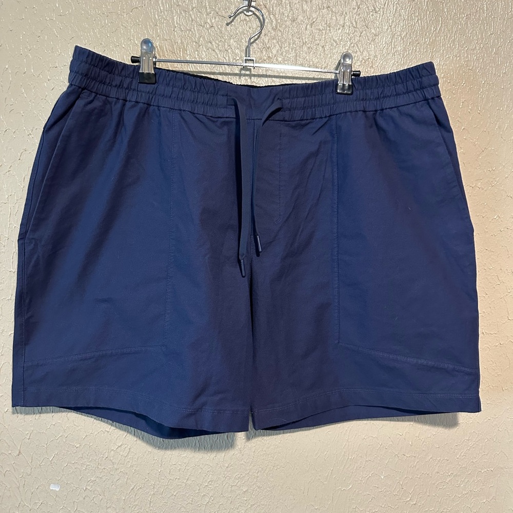 Lululemon Bowline Shorts Size XXL Pull On Stretchy Waistband Men’s